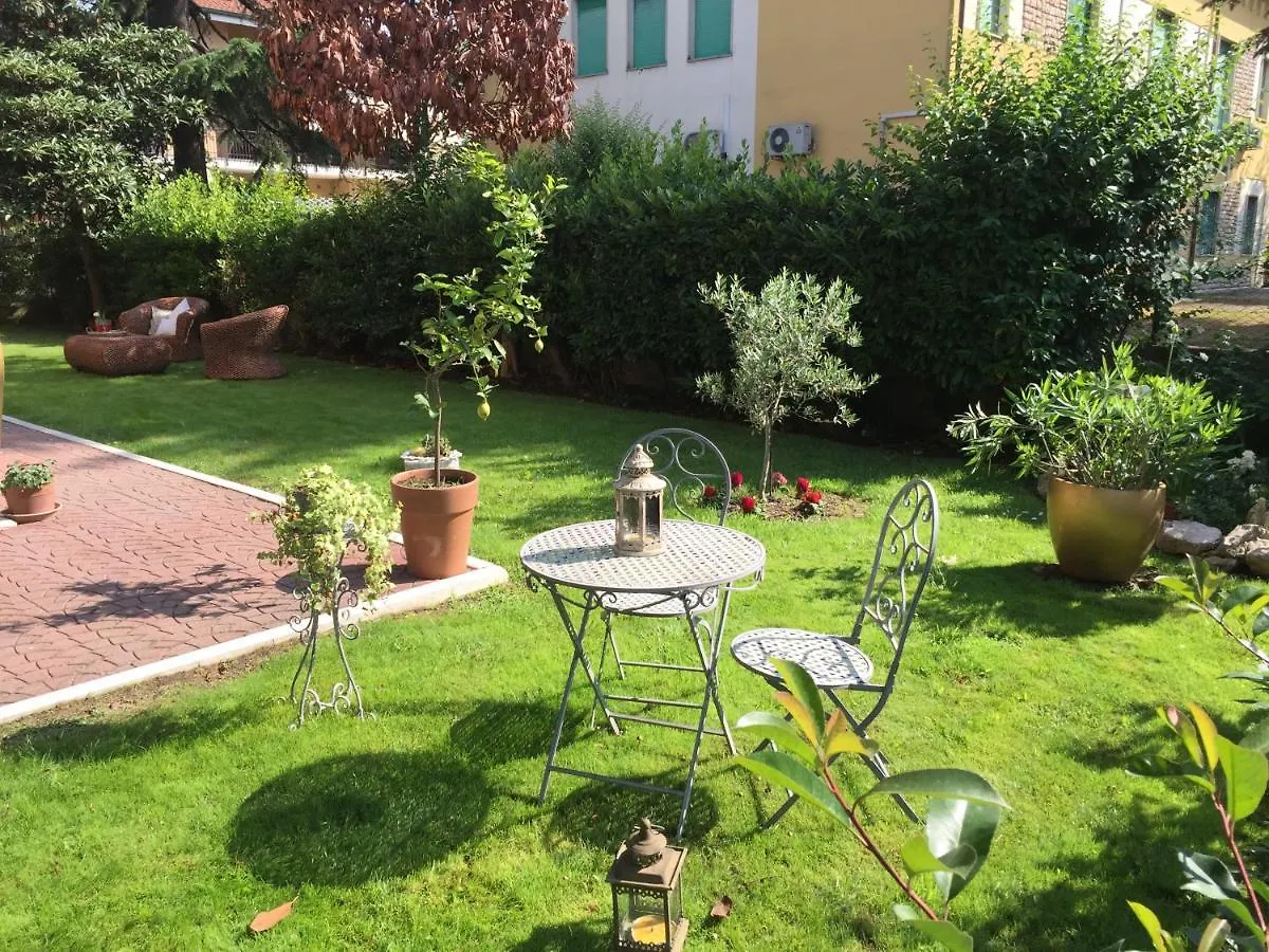 B&B Dolce Olga Peschiera del Garda Frühstückspension